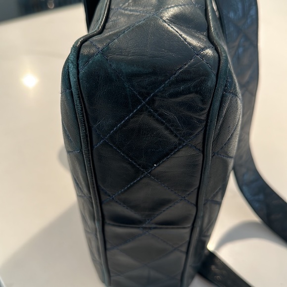 Vintage chanel camera bag - Picture 7 of 15